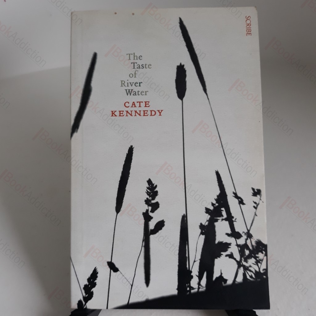 The Taste of River Water : New and Selected Poems