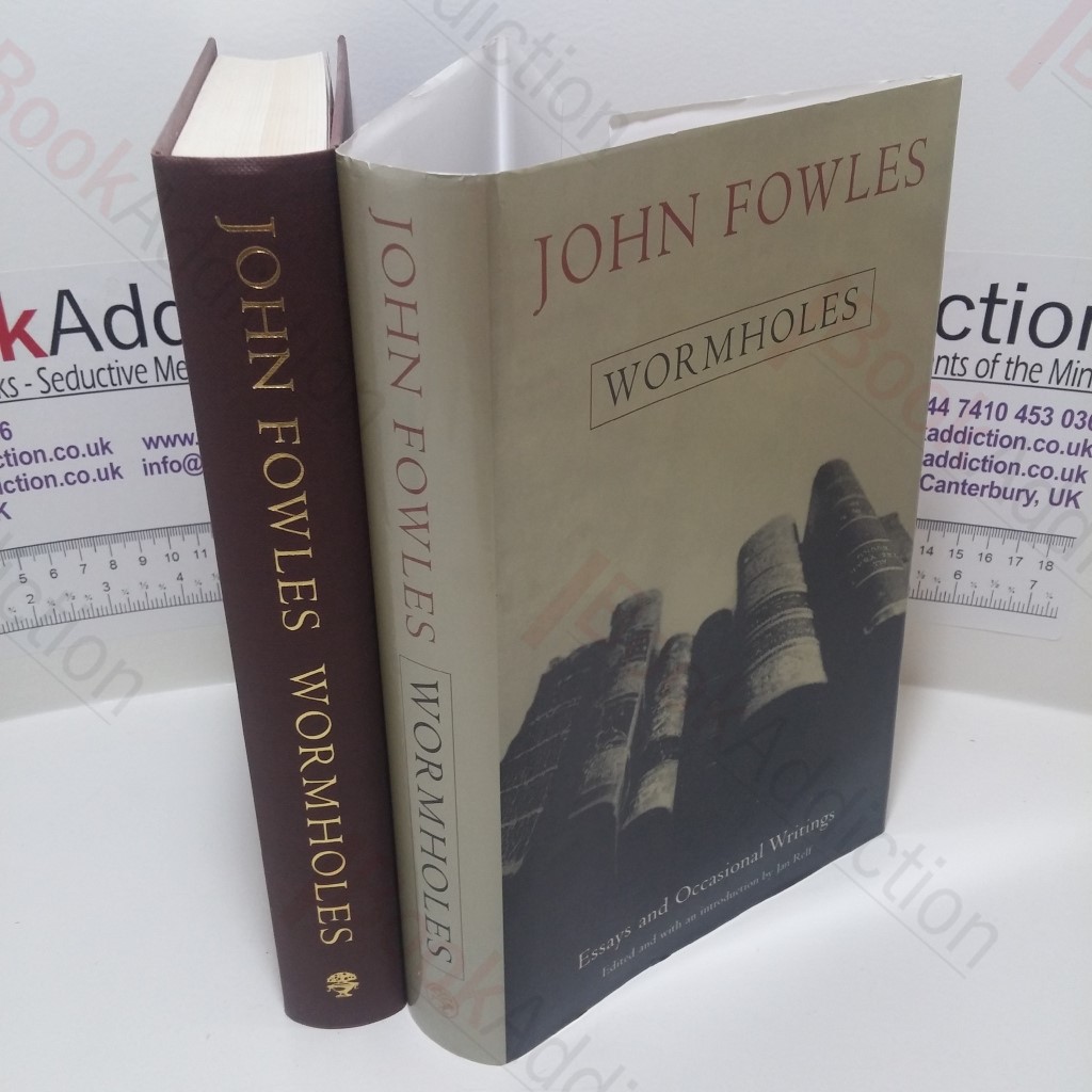 Wormholes : Essays and Occasional Writings