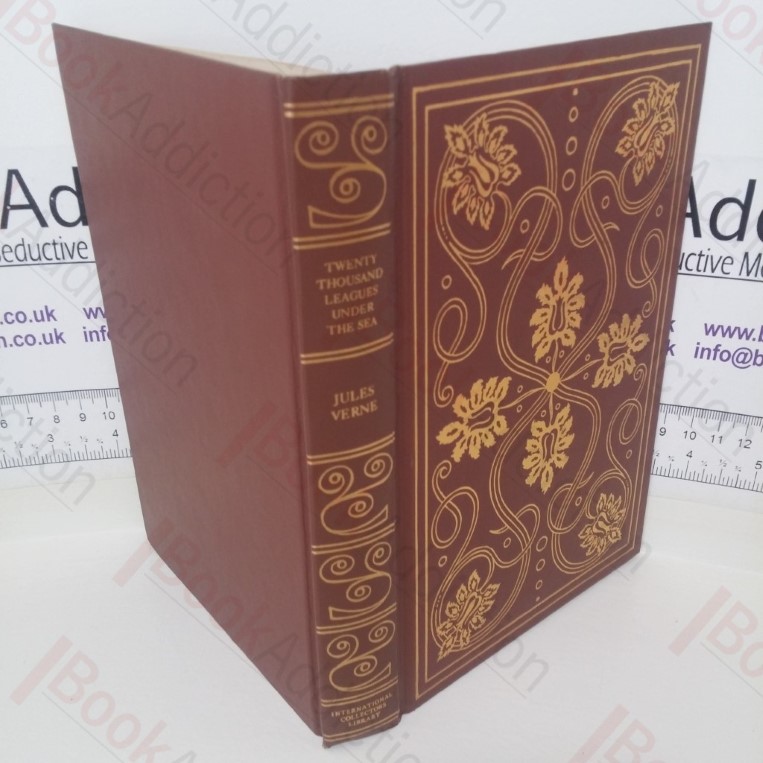 Twenty Thousand Leagues Under the Sea (International Collectors Library)