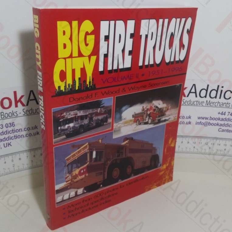 Big City Fire Trucks, 1951-1997 (Volume 2)
