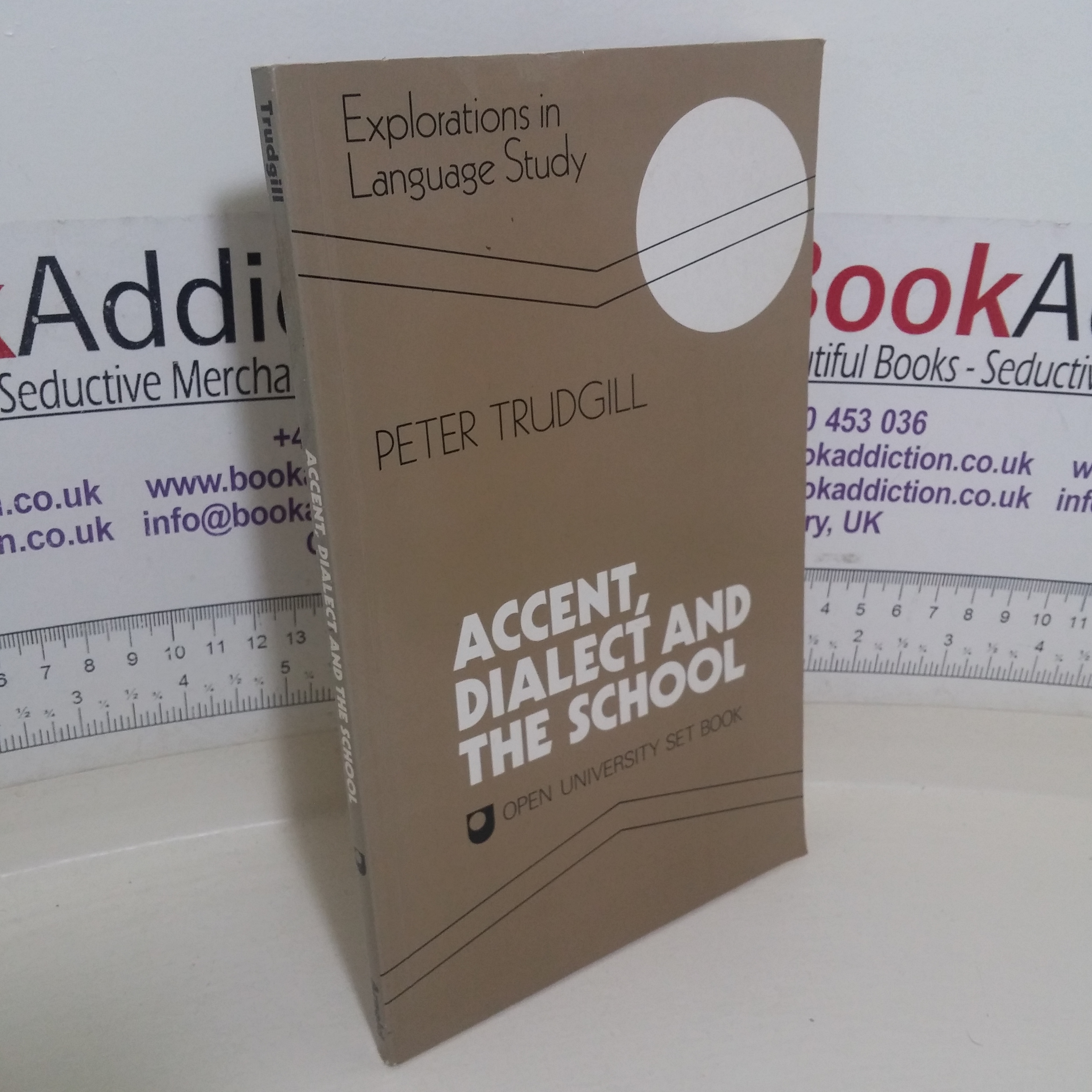 Accent, Dialect and The School (Exploration in Language Studies)