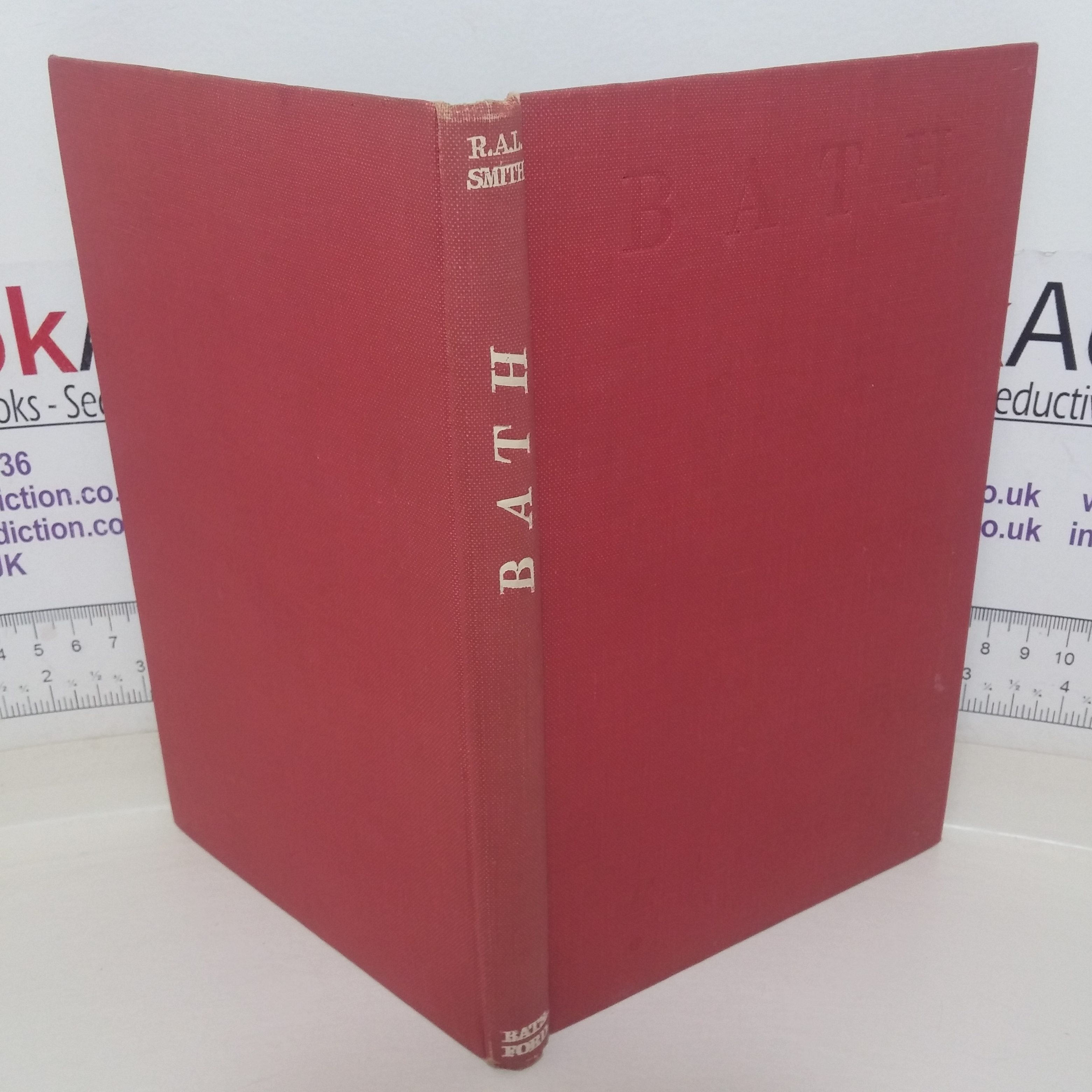 Bath (British Towns and Cities series)