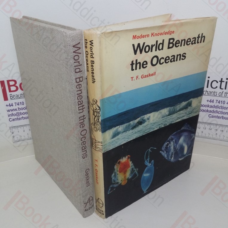 World Beneath the Oceans (Modern Knowledge series)